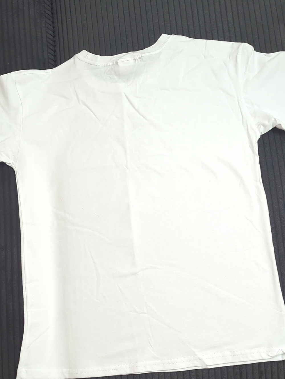 NWOT White Dog Sketch T-Shirt - Size L - Picture 2 of 5